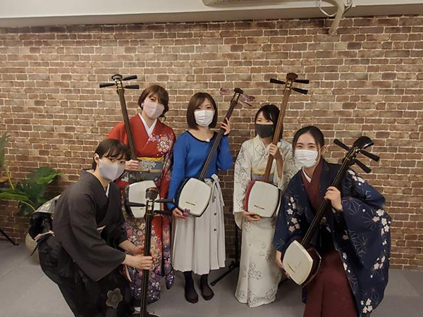 三味線記念撮影