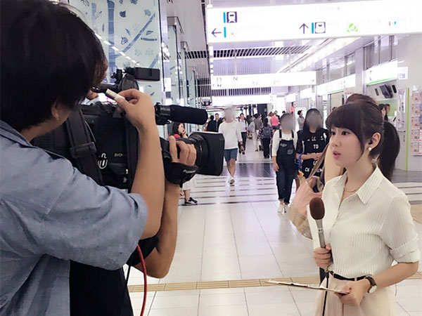 中継をしているとき