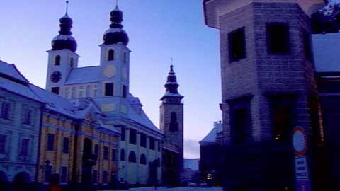 $B%F%k%ANr;KCO6h(B