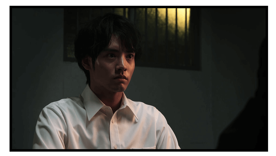 取り調べを受ける大庭