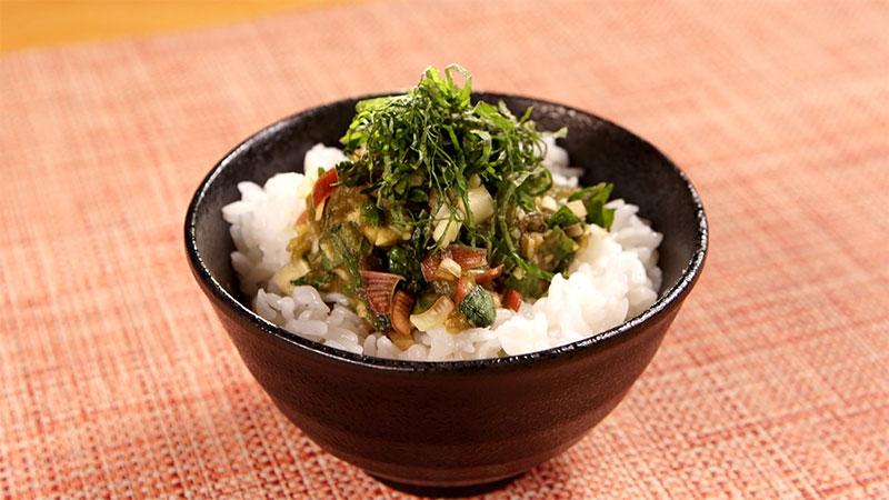 ④大葉と薬味の米油漬け