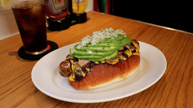 中目黒　SKOOKUM HOTDOG DINER