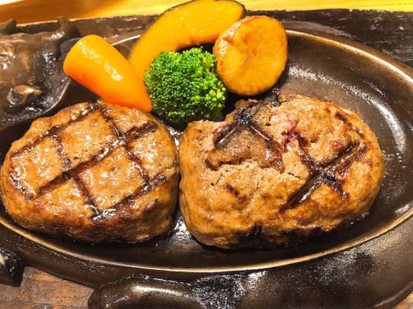 ハンバーグ2等分