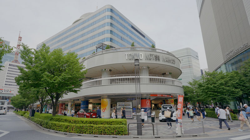 東京・有楽町  「共演俳優が教えてくれた！かつ丼」