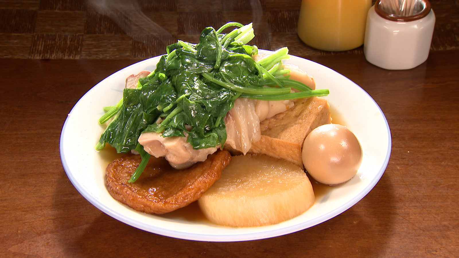 【地元の方から観光客まで大人気の沖縄郷土料理店！】