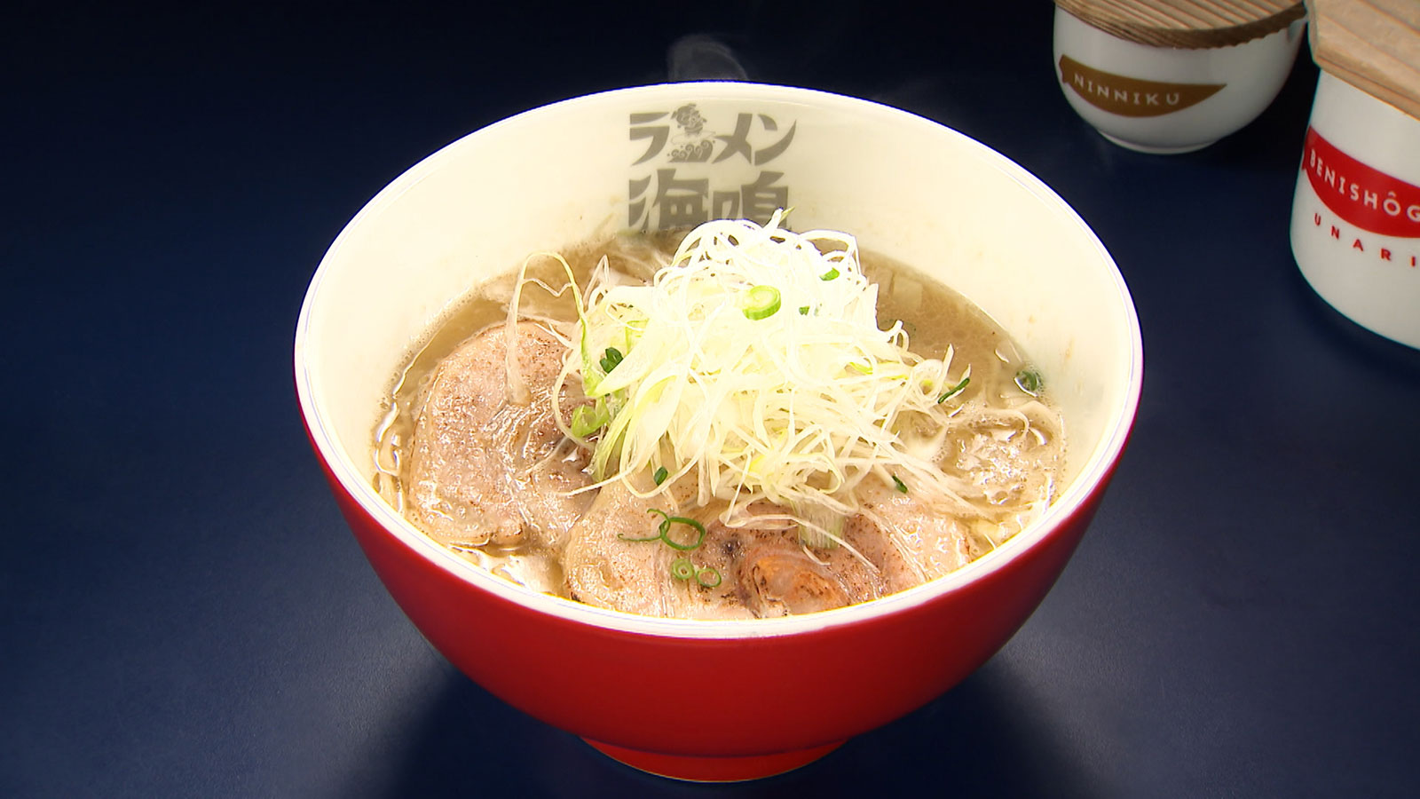 【福岡市内に7店舗を構える進化系とんこつラーメン屋さん！】