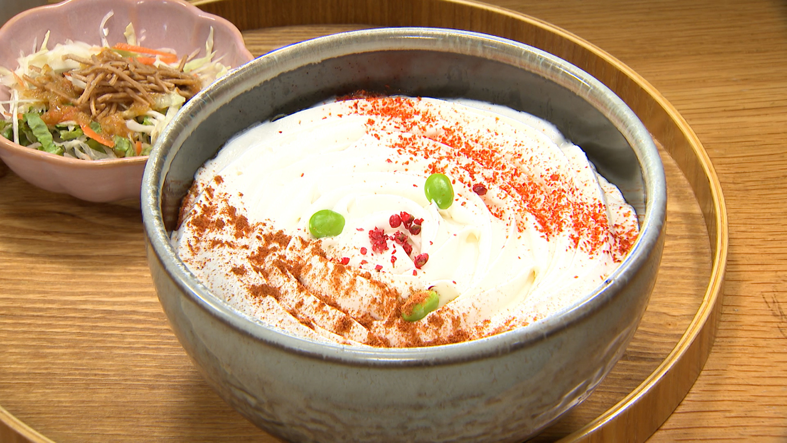 【異国情緒あふれる空間でいただく絶品うどん屋さん】