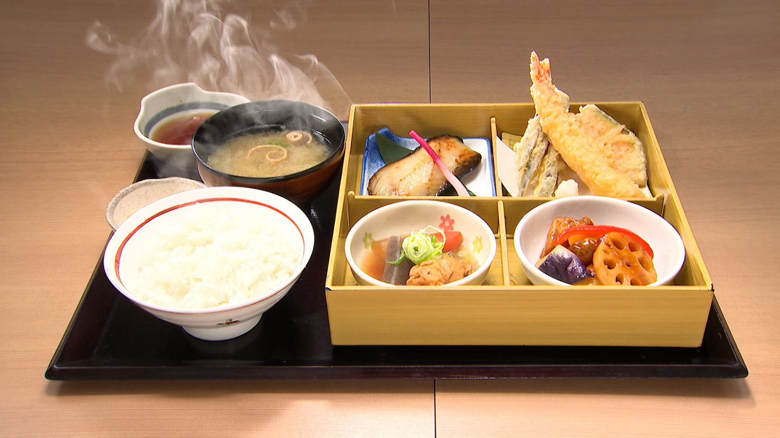 【バリエーション豊かな魚定食が揃う、客足の絶えない地元の大人気店！】