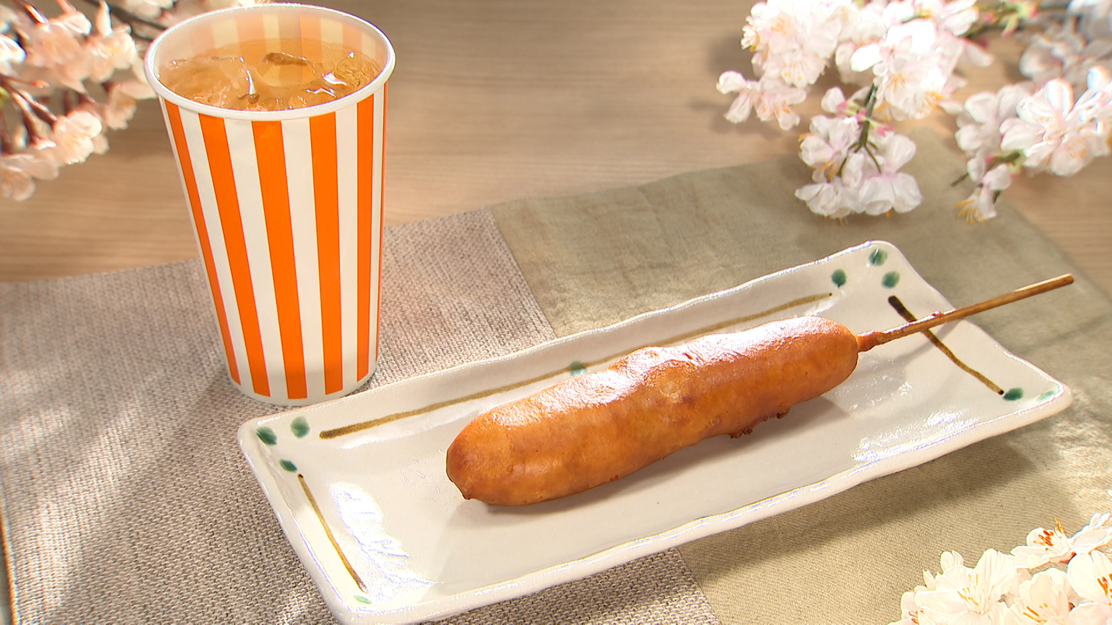 【せっかく花見のワンハンドグルメ】とり餅コッコちゃん