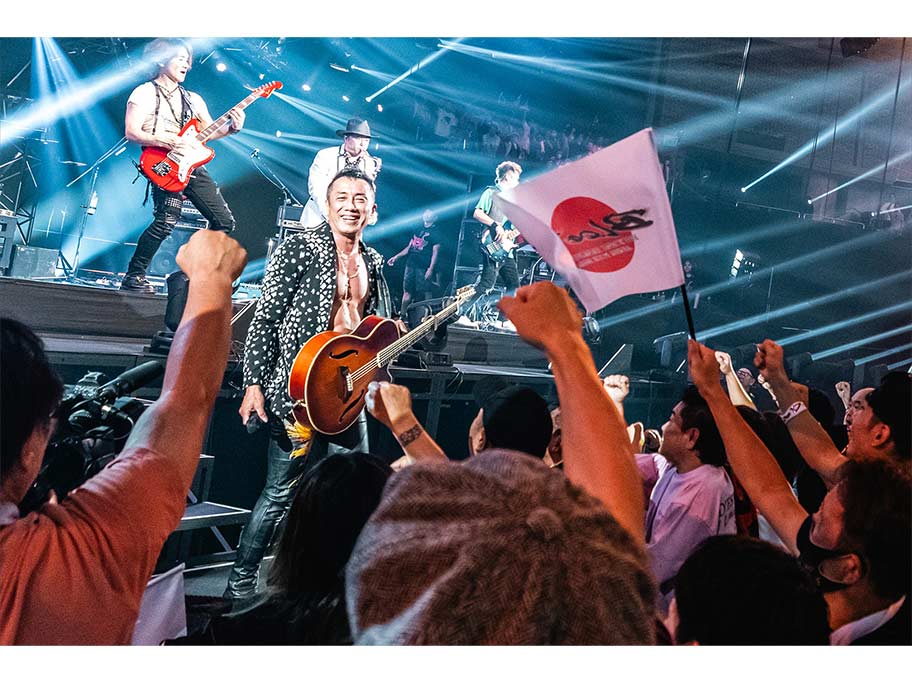 2月放送決定！長渕剛 全国ツアーのファイナル公演「TSUYOSHI NAGABUCHI ARENA TOUR 2024 “BLOOD”」を全曲ノーカットで＆関連作品も！